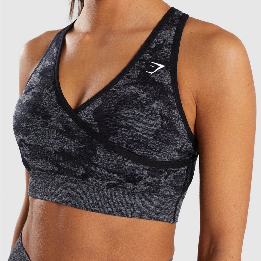 Gymshark Adapt Camo Seamless Sports Bra - Black
